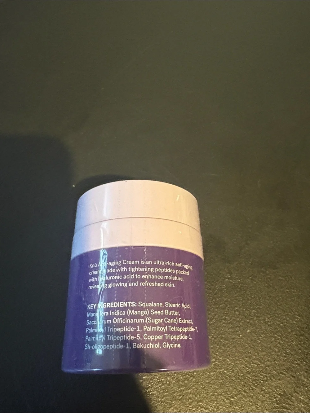 knú Anti-Aging Cream in Purple